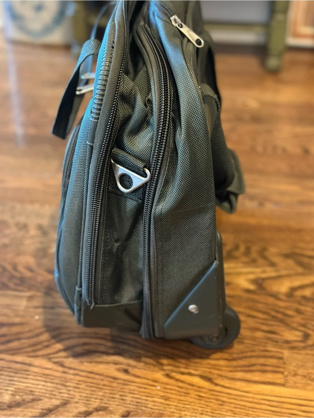 Delsey Paris versatile delsey